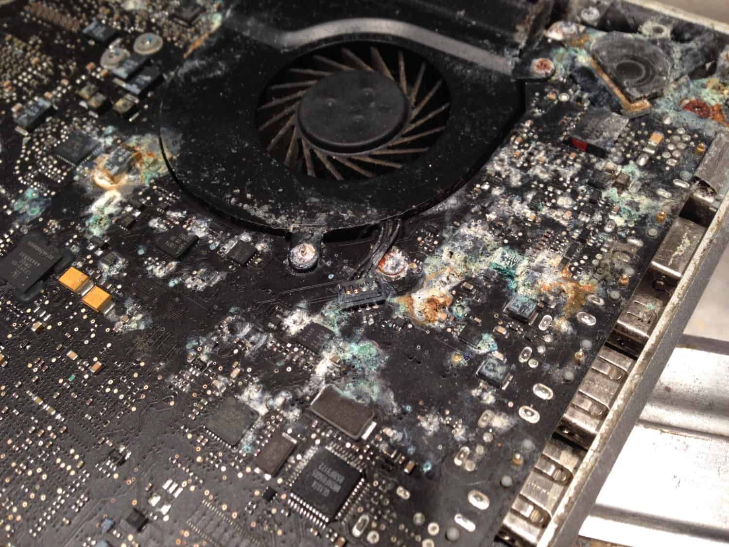 macbook_pro_liquid_damage_logic_board_optimized